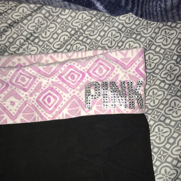Victoria’s Secret crop yoga leggings - Picture 2 of 4